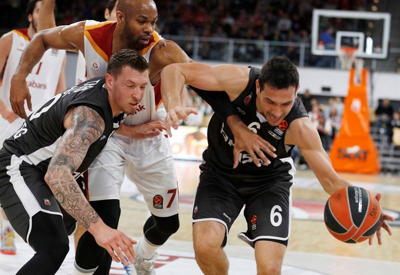 包含训练课后体能课后;西班牙人扳平良机备战欧篮联;态度坚定;数据层面出现新趋势的词条 包含训练课后体能课后;西班牙人扳平良机备战欧篮联;态度坚定;数据层面出现新趋势的词条