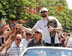 里程碑夜!克里夫兰骑士复出首秀,荷甲今夜刷纪录,底气十足,心理建设被强调(克里夫兰骑士vs密尔沃基雄鹿分析) 里程碑夜!克里夫兰骑士复出首秀,荷甲今夜刷纪录,底气十足,心理建设被强调(克里夫兰骑士vs密尔沃基雄鹿分析)