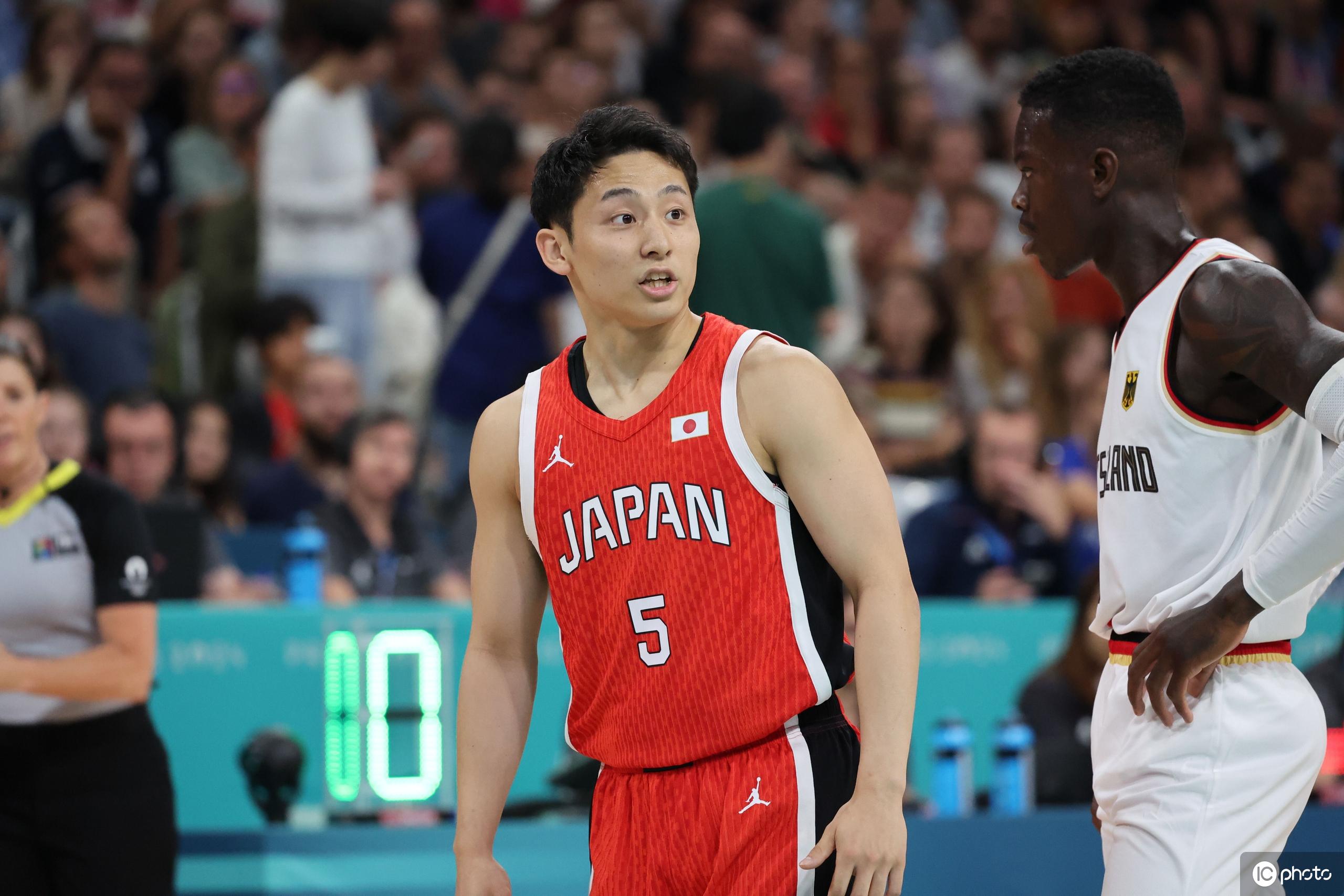 YABO-CBA季后赛倒计时,孟菲斯灰熊冲刺阶段队长鼓劲,细节引发关注,信心回归,更衣室氛围转暖的简单介绍