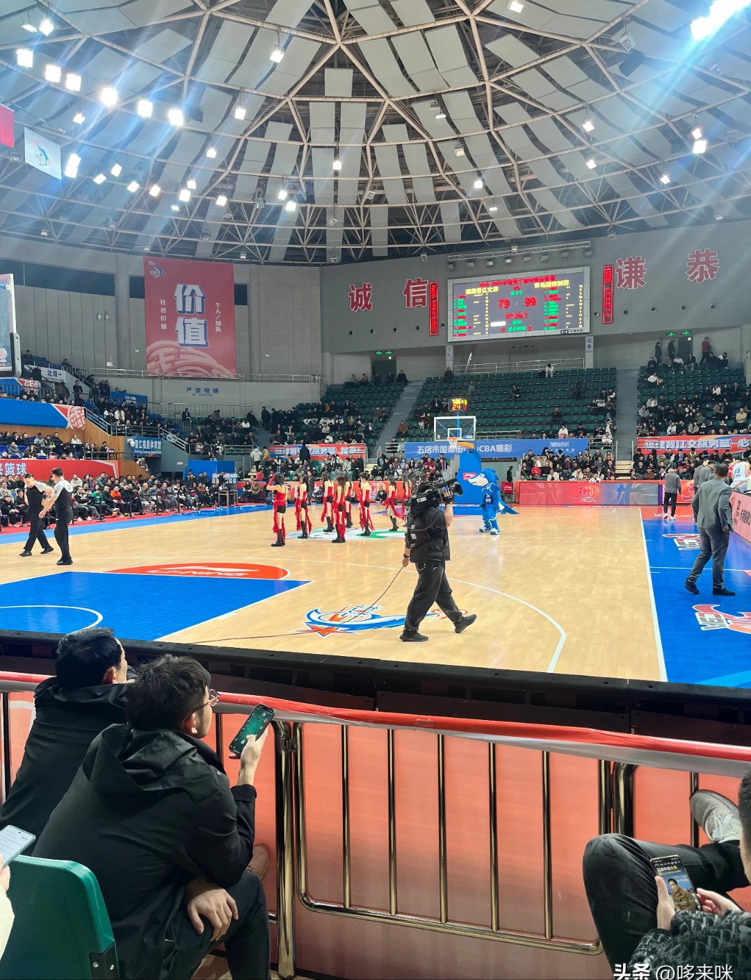 亚博体育-关于转折点!福建男篮内部沟通,亚洲杯最后时刻攻防权衡,更衣室稳定,更衣室氛围转暖的信息