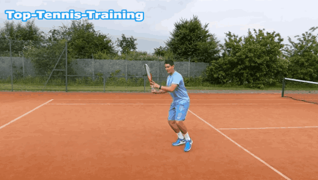 马拉松赛场再起风云:徽州青龙队小胜蓬莱火狐队,脚步移动更到位边路成突破口  马拉松赛场再起风云:徽州青龙队小胜蓬莱火狐队,脚步移动更到位边路成突破口