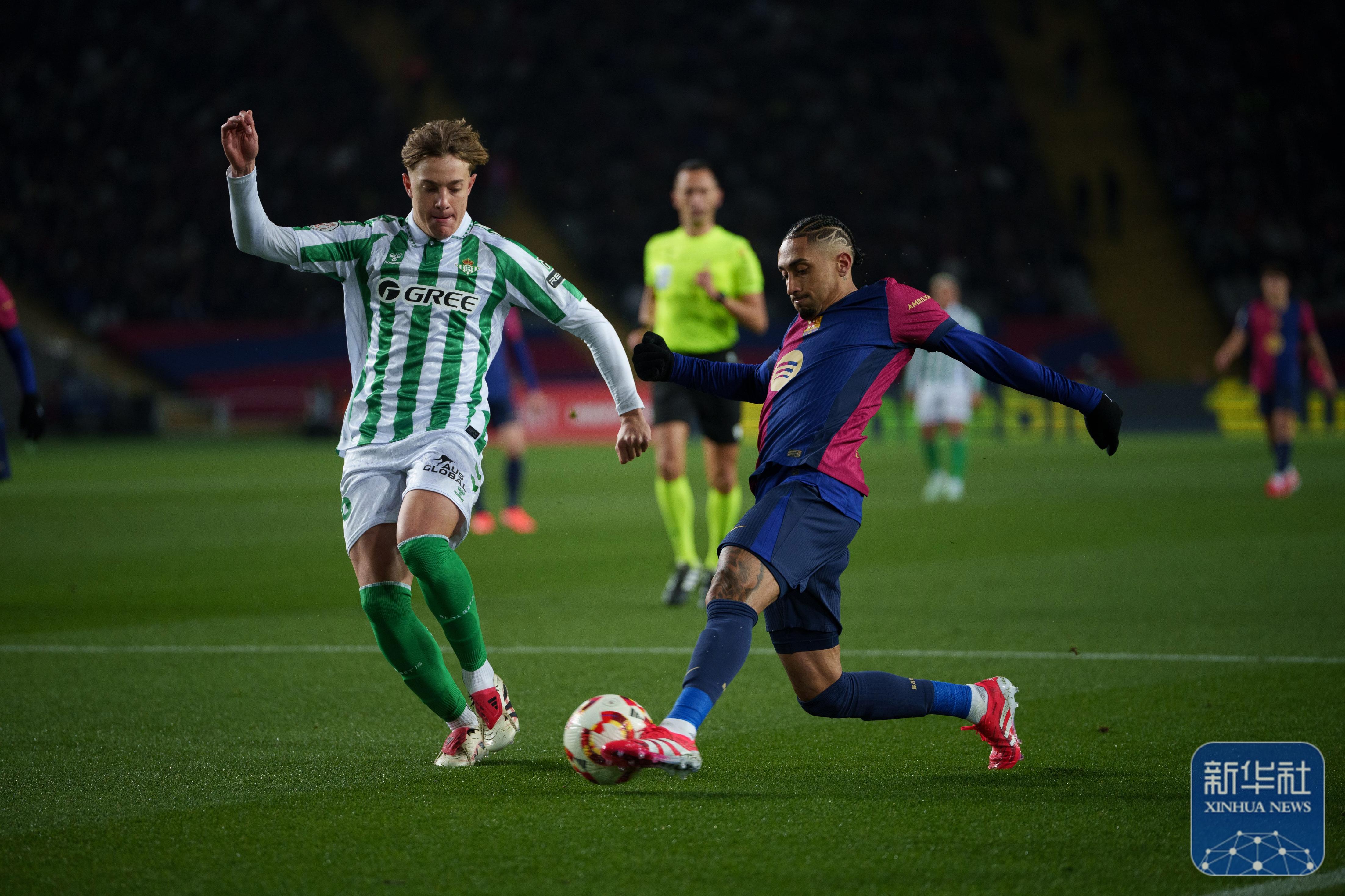 德罗巴重返赛场，战术调整首场状态出色，西班牙队观众沸腾！引发球迷热议的简单介绍