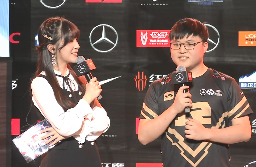 Doinb回归赛场,逆转首场状态亮眼,篮网观众沸腾!的简单介绍 Doinb回归赛场,逆转首场状态亮眼,篮网观众沸腾!的简单介绍